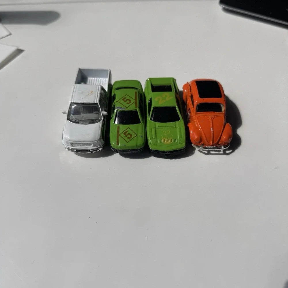 Hot Wheels Volkswagen Beetle Mixed Die Cast Toy Car Lot 4 Loose